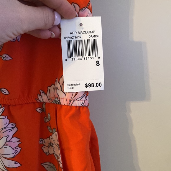 Chris McLaughlin pantsuit. Size 8. New with tags. - Picture 3 of 4